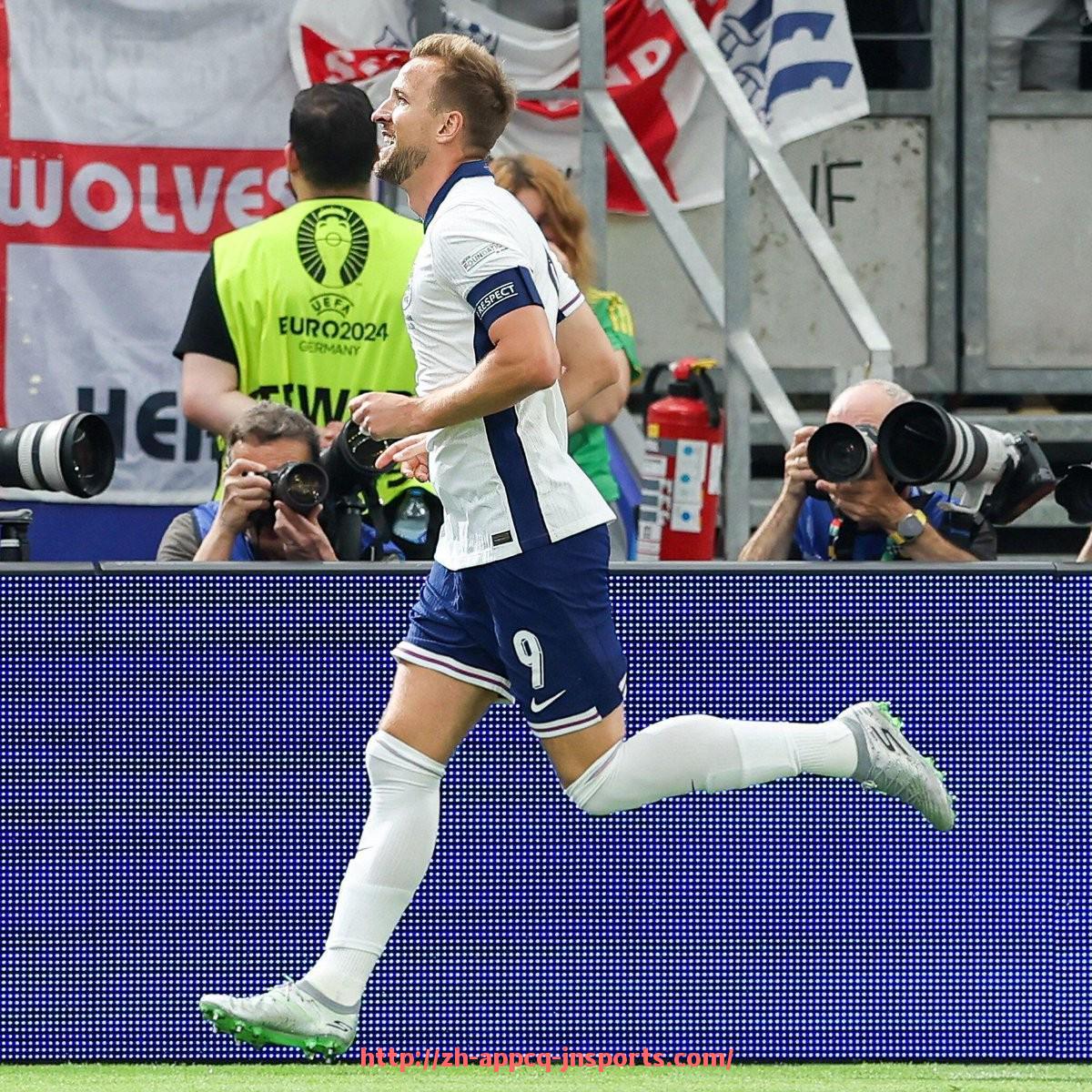 江南体育APP-FM2017游戏中英超户口本球员推荐与实力点评